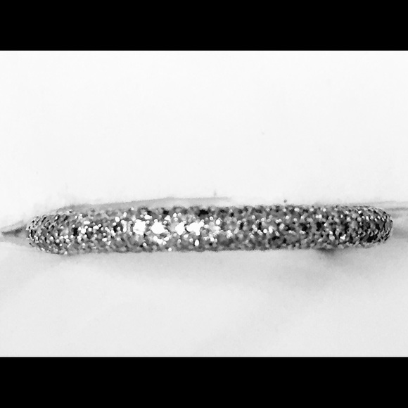 18k white gold and diamonds eternity band size 6 - Picture 3 of 4